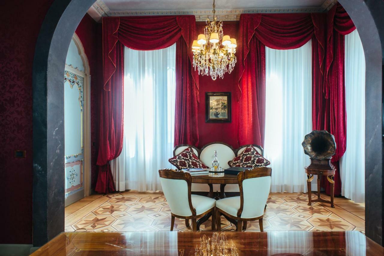 Relais & Chateaux Villa Crespi Орта-Сан-Джуліо Екстер'єр фото